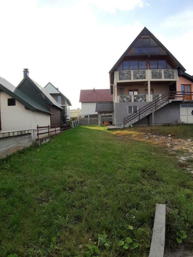 Apartments Andriyana Žabljak Buitenkant foto